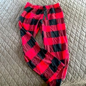 Old Navy Buffalo check pajama pants